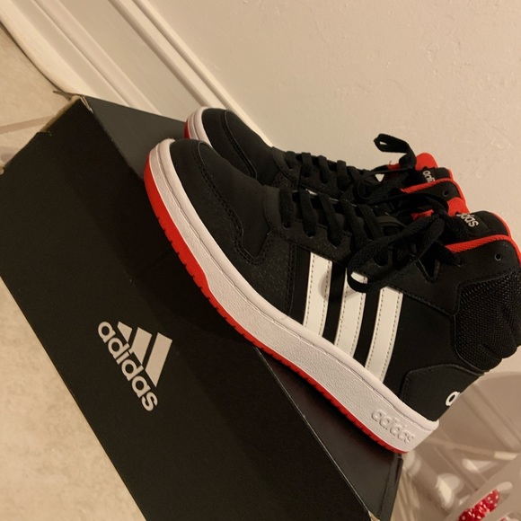 addidas high top shoes